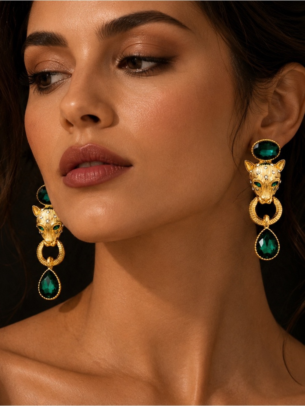 Elegant Gold Leopard Statement Earrings Green Crystal Drop Dangle